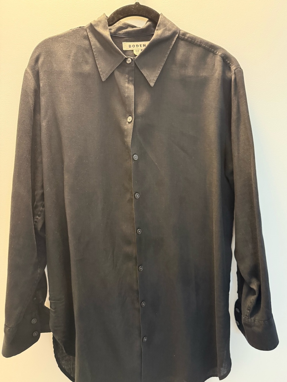 Boden Women’s Black Relaxed Linen Shirt